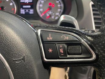 AUDI RS Q3 2.5 TFSI SUV 5dr Petrol S Tronic quattro Euro 5 (s/s) (310 ps)