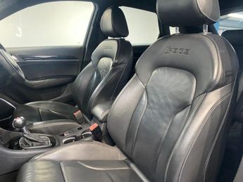 AUDI RS Q3 2.5 TFSI SUV 5dr Petrol S Tronic quattro Euro 5 (s/s) (310 ps)