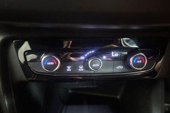 VAUXHALL CORSA-E 50kWh SRi Premium Hatchback 5dr Electric Auto (136 ps) Rear Park