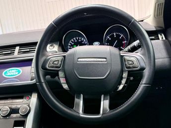 LAND ROVER RANGE ROVER EVOQUE 2.2 SD4 Pure Tech SUV 5dr Diesel Auto 4WD Euro 5 (s/s) (190 ps)