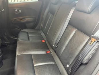 NISSAN JUKE 1.6 Tekna SUV 5dr Petrol XTRON Euro 5 (117 ps)
