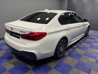 BMW 5 SERIES 2.0 520d M Sport Saloon 4dr Diesel Auto Euro 6 (s/s) (190 ps)