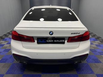 BMW 5 SERIES 2.0 520d M Sport Saloon 4dr Diesel Auto Euro 6 (s/s) (190 ps)