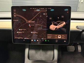 TESLA Model 3 Standard Range Plus Saloon 4dr Electric Auto RWD (241 bhp)