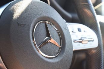 MERCEDES-BENZ GLC 2.0 GLC300d AMG Line (Premium) Coupe 5dr Diesel G-Tronic+ 4MATIC
