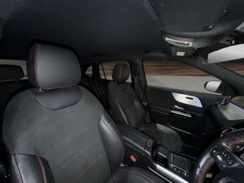 MERCEDES-BENZ EQA EQA 250 66.5kWh AMG Line SUV 5dr Electric Auto (190 ps)