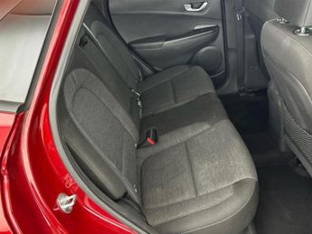 HYUNDAI KONA 64kWh Premium SUV 5dr Electric Auto (10.5kW Charger) (204 ps)