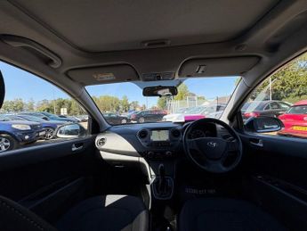 HYUNDAI I10 1.2 Premium SE Hatchback 5dr Petrol Auto Euro 6 (87 ps)