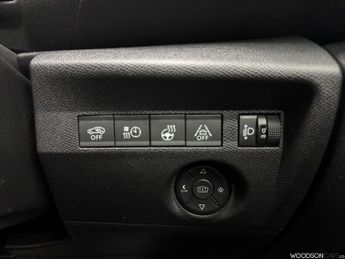 CITROEN e-C4 50kWh Shine Hatchback 5dr Electric Auto (136 ps)