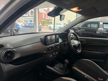HYUNDAI I10 1.0 Advance Hatchback 5dr Petrol Auto Euro 6 (s/s) (67 ps)