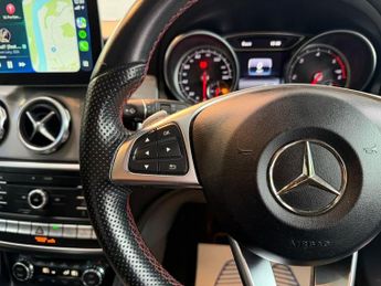 MERCEDES-BENZ GLA 2.1 GLA220d AMG Line (Premium Plus) SUV 5dr Diesel 7G-DCT 4MATIC