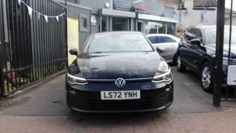 VOLKSWAGEN GOLF 1.5 eTSI MHEV Life Hatchback 5dr Petrol Hybrid DSG Euro 6 (s/s) 