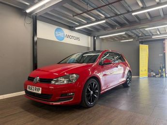 VOLKSWAGEN GOLF 2.0 TDI BlueMotion Tech GT Hatchback 5dr Diesel DSG Euro 5 (s/s)