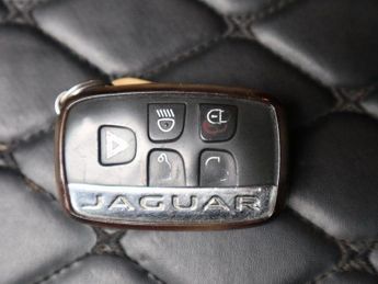 JAGUAR F-PACE 2.0 D180 R-Sport SUV 5dr Diesel Auto AWD Euro 6 (s/s) (180 ps)