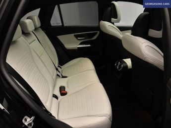 MERCEDES-BENZ GLC 2.0 GLC300dh MHEV AMG Line (Premium) SUV 5dr Diesel Hybrid G-Tro