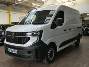 RENAULT MASTER E-Tech MM35 87kWh Advance Panel Van 5dr Electric Auto L2 H2 (140