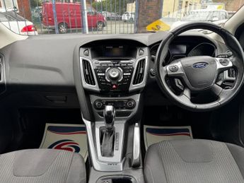 FORD FOCUS 1.6 Titanium Estate 5dr Petrol Powershift Euro 5 (125 ps)