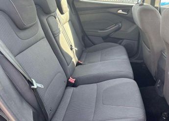 FORD FOCUS 1.6 Titanium Estate 5dr Petrol Powershift Euro 5 (125 ps)