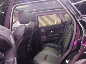 LAND ROVER RANGE ROVER EVOQUE 2.0 TD4 SE Tech SUV 5dr Diesel Auto 4WD Euro 6 (s/s) (180 ps)