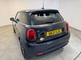 MINI Electric Hatch Cooper SE 32.6kWh Level 3 Hatchback 3dr Electric Auto (184 ps)
