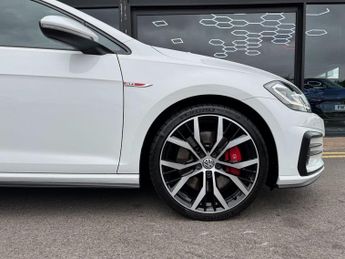 VOLKSWAGEN GOLF 2.0 TSI GPF GTI Performance Hatchback 5dr Petrol DSG Euro 6 (s/s