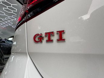 VOLKSWAGEN GOLF 2.0 TSI GPF GTI Performance Hatchback 5dr Petrol DSG Euro 6 (s/s