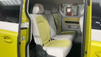 VOLKSWAGEN ID. BUZZ Pro 77kWh 1ST Edition MPV 5dr Electric Auto (204 ps)
