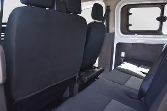 FORD TRANSIT CUSTOM 2.0 300 EcoBlue Leader Crew Van Double Cab 5dr Diesel Manual L1 