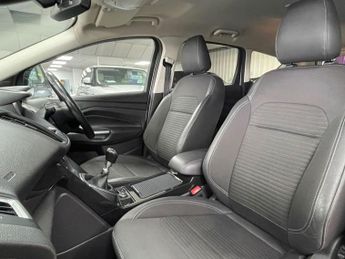 FORD KUGA 2.0 TDCi EcoBlue Titanium Edition SUV 5dr Diesel Manual Euro 6 (