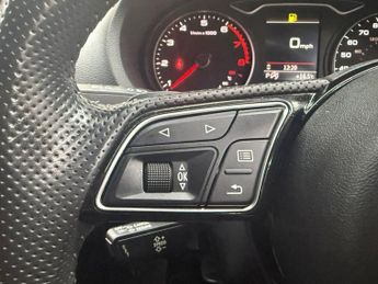 AUDI A3 1.5 TFSI CoD S line Sportback 5dr Petrol S Tronic Euro 6 (s/s) (