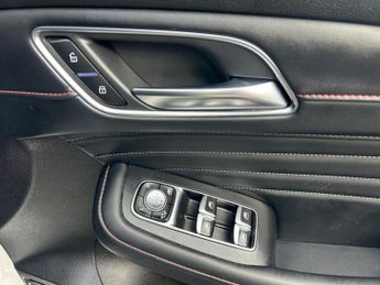 MG MG HS 1.5 T-GDI 16.6kWh Exclusive SUV 5dr Petrol Plug-in Hybrid Auto E