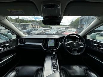 VOLVO XC60 2.0 D5 PowerPulse Inscription Pro SUV 5dr Diesel Auto AWD Euro 6