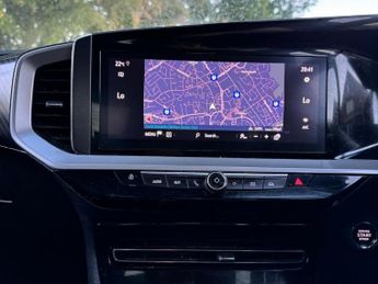 VAUXHALL MOKKA ELECTRIC 50kWh Ultimate SUV 5dr Electric Auto (136 ps)