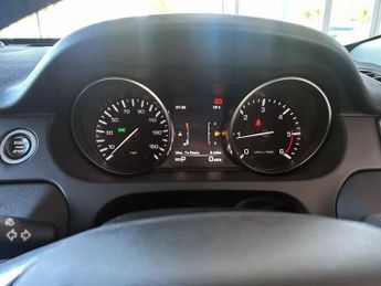 LAND ROVER DISCOVERY SPORT 2.0 TD4 SE Tech SUV 5dr Diesel Auto 4WD Euro 6 (s/s) (180 ps) FU