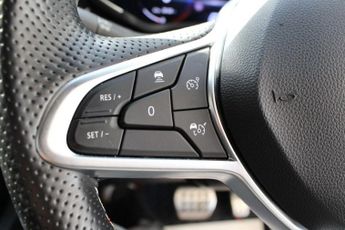 RENAULT ARKANA 1.6 E-TECH r.s. line SUV 5dr Petrol Hybrid Auto 2WD Euro 6 (s/s)