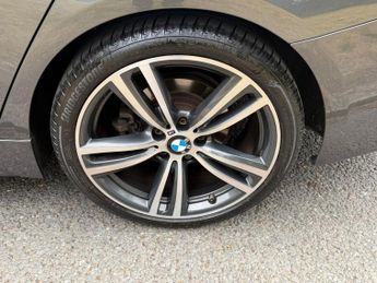 BMW 3 SERIES 2.0 320d M Sport Saloon 4dr Diesel Auto Euro 6 (s/s) (190 ps)