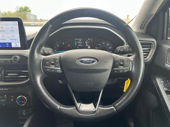 FORD FOCUS 1.5 EcoBlue Zetec Hatchback 5dr Diesel Auto Euro 6 (s/s) (120 ps