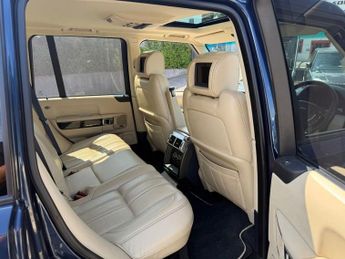 LAND ROVER RANGE ROVER 4.4 TD V8 Vogue SE SUV 5dr Diesel Auto 4WD Euro 5 (313 bhp) OVER