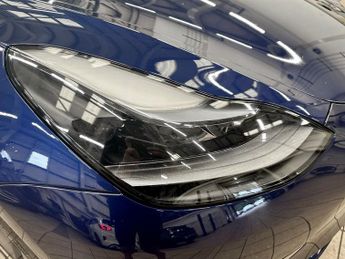 TESLA Model 3 (Dual Motor) Long Range Saloon 4dr Electric Auto 4WDE (346 ps)
