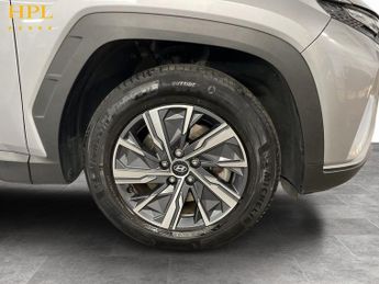 HYUNDAI TUCSON 1.6 h T-GDi SE Connect SUV 5dr Petrol Hybrid Auto Euro 6 (s/s) (