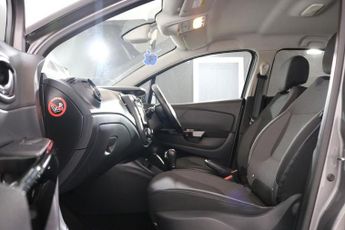 RENAULT CAPTUR 1.5 dCi ENERGY Dynamique S Nav SUV 5dr Diesel Auto Euro 6 (s/s) 