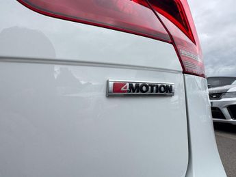VOLKSWAGEN TIGUAN 2.0 TDI R-Line Tech SUV 5dr Diesel DSG 4Motion Euro 6 (s/s) (150