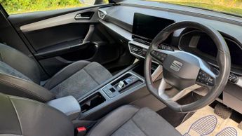 SEAT LEON 1.5 eTSI MHEV FR Sport Hatchback 5dr Petrol Hybrid DSG Euro 6 (s