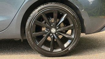 SEAT LEON 1.5 eTSI MHEV FR Sport Hatchback 5dr Petrol Hybrid DSG Euro 6 (s
