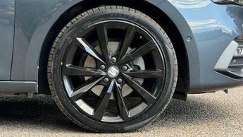 SEAT LEON 1.5 eTSI MHEV FR Sport Hatchback 5dr Petrol Hybrid DSG Euro 6 (s