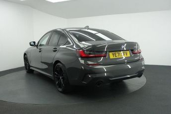 BMW 3 SERIES 2.0 330e 12kWh M Sport Pro Edition Saloon 4dr Petrol Plug-in Hyb