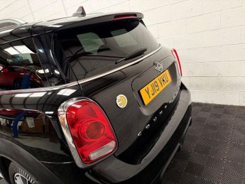 MINI COUNTRYMAN 1.5 7.6kWh Cooper SE Sport SUV 5dr Petrol Plug-in Hybrid Auto AL