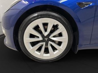TESLA Model 3 (Dual Motor) Long Range Saloon 4dr Electric Auto 4WDE (346 ps)