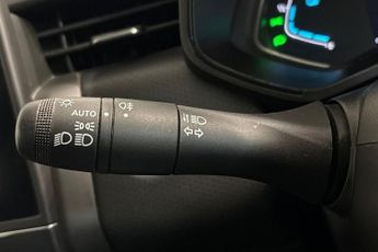 RENAULT CLIO 1.6 E-TECH Evolution Hatchback 5dr Petrol Hybrid Auto Euro 6 (s/