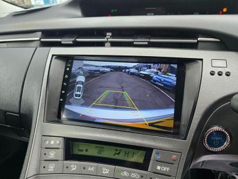 TOYOTA PRIUS AUTOMATIC 1.5 Saloon 4dr Petrol Hybrid CVT (120 g/km, 70 bhp)